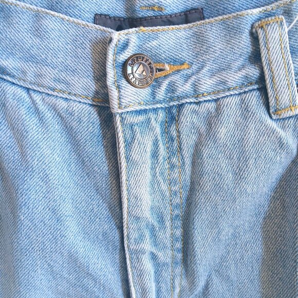 Lizwear Vintage Womens Shorts 10 28" High-Waisted Light Denim Jean Shorts 90's - Picture 2 of 5